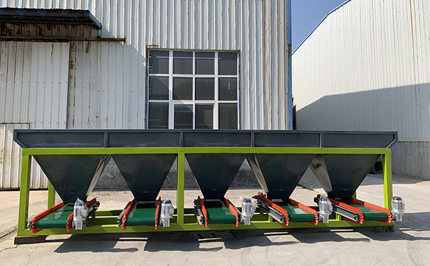 飼料稱重配料系統(tǒng) 飼料稱重配料系統(tǒng)